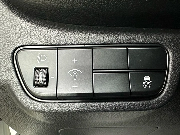 Kia Seltos, 2022г, передний привод, автомат