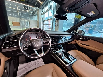 Audi Q7, 2019г, полный привод, автомат