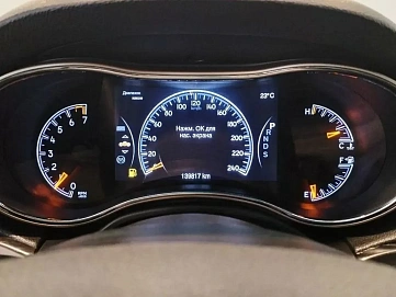 Jeep Grand Cherokee, 2013г, передний привод, автомат