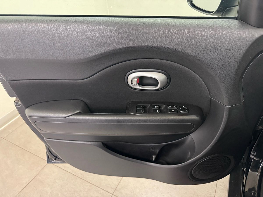 Kia , 2016г., передний привод, автомат