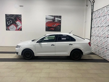 Skoda Rapid, 2017г., передний привод, автомат