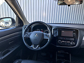 Mitsubishi Outlander, 2015г., полный привод, вариатор