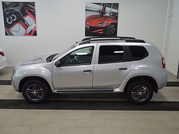 Nissan Terrano, 2015г, передний привод, автомат