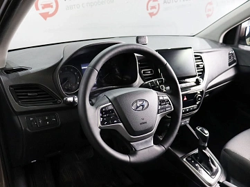 Hyundai Solaris, 2020г, передний привод, автомат