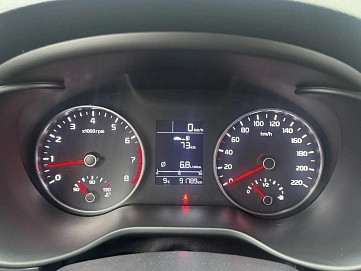 Kia Rio, 2018г, передний привод, механика