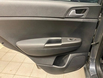 Kia Sportage, 2020г, передний привод, автомат