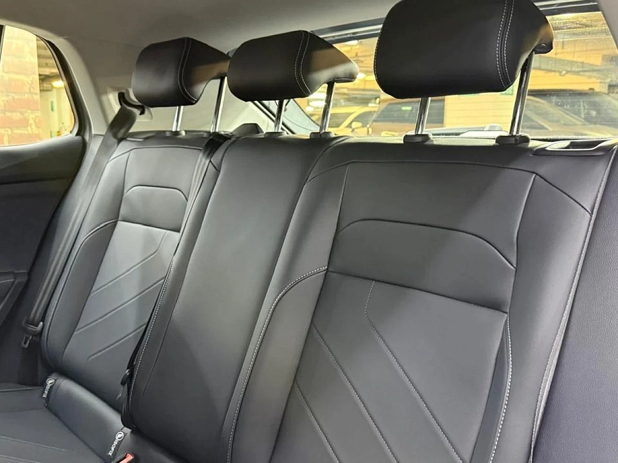 Volkswagen Tharu, 2025г., передний привод, робот