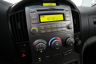 Hyundai , 2014г., задний привод, автомат