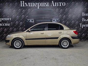 Kia Rio, 2006г, передний привод, автомат