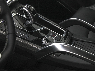 Geely Atlas Pro, 2024г, полный привод, робот