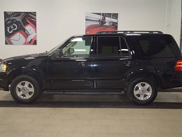 Ford Expedition, 2005г, полный привод, автомат