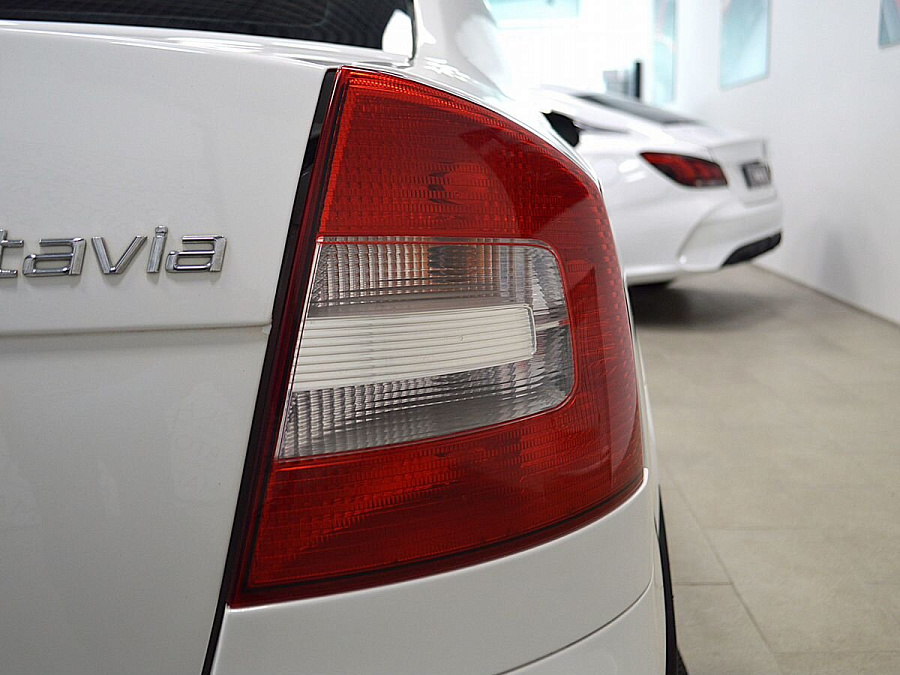 Skoda Octavia, 2012г., передний привод, механика