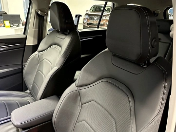 Skoda Kodiaq, 2025г, полный привод, робот
