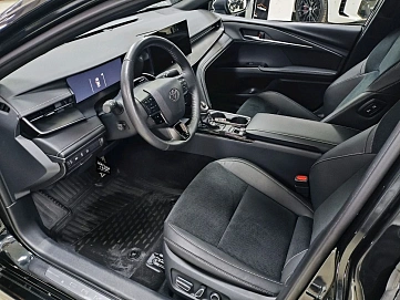 Toyota Camry, 2024г, передний привод, вариатор