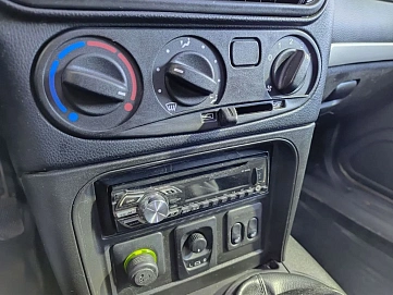 Chevrolet Niva, 2012г, полный привод, механика