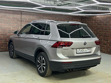 Volkswagen Tiguan, 2019г, полный привод, робот