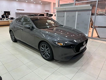 Mazda 3, 2021г, передний привод, автомат