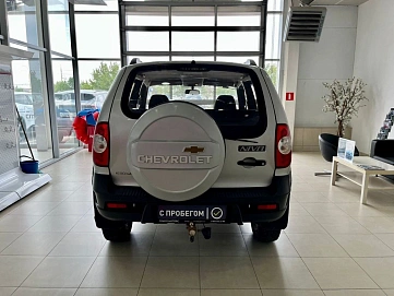 Chevrolet Niva, 2013г, полный привод, механика