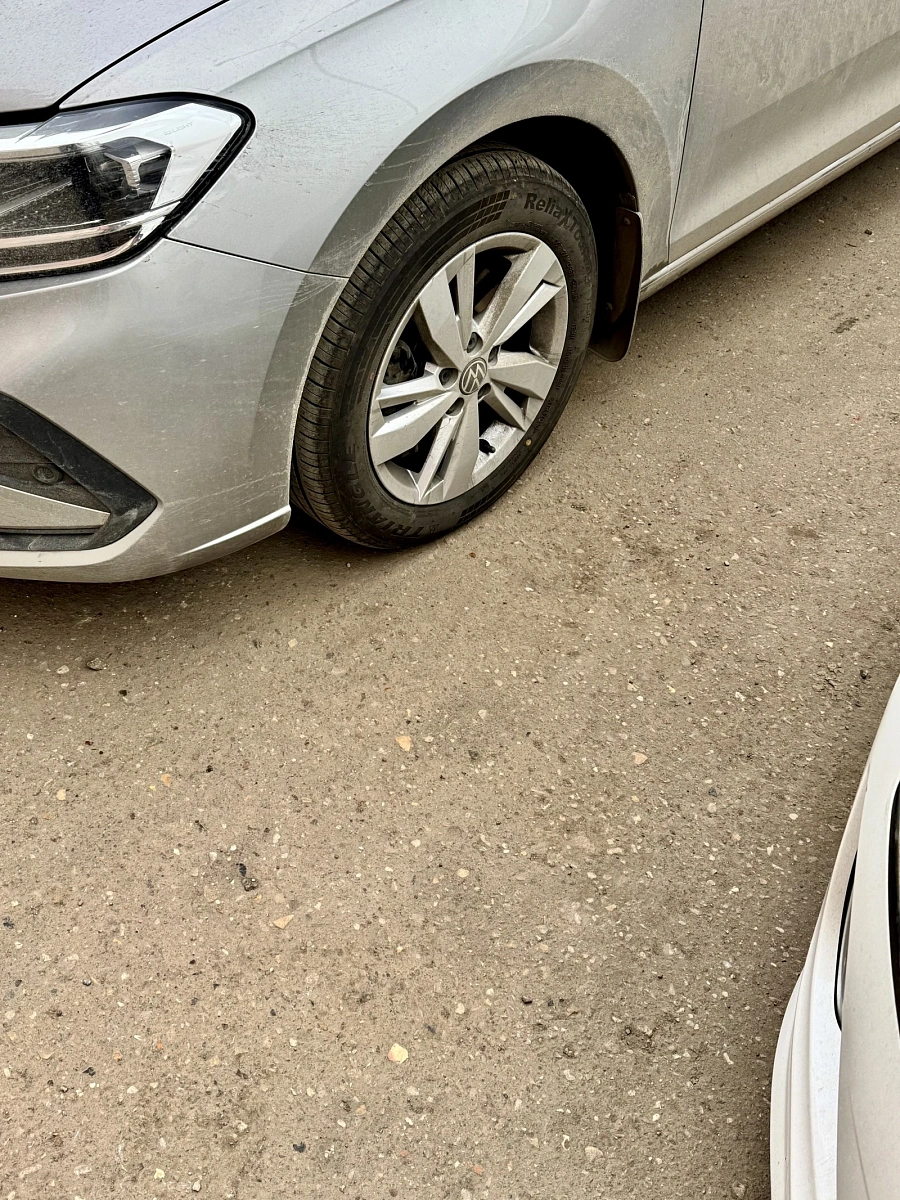 Volkswagen Polo, 2021г., передний привод, автомат