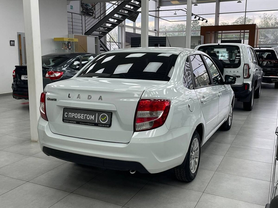 Lada (ВАЗ) Granta, 2023г., передний привод, механика