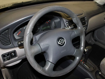 Nissan Almera, 2002г, передний привод, автомат