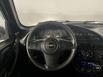 Chevrolet Niva, 2016г, полный привод, механика