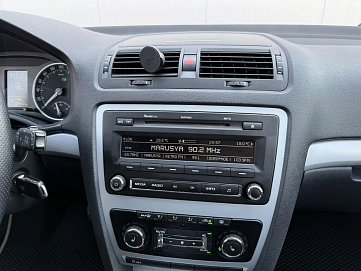 Skoda Octavia, 2011г, передний привод, робот