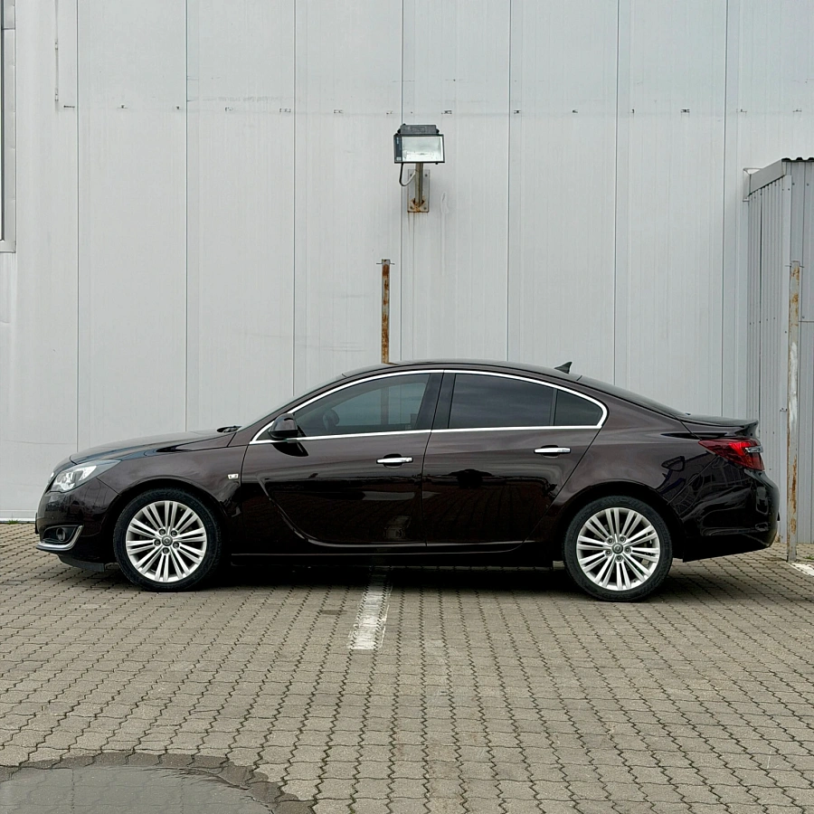 Opel Insignia, 2014г., передний привод, автомат