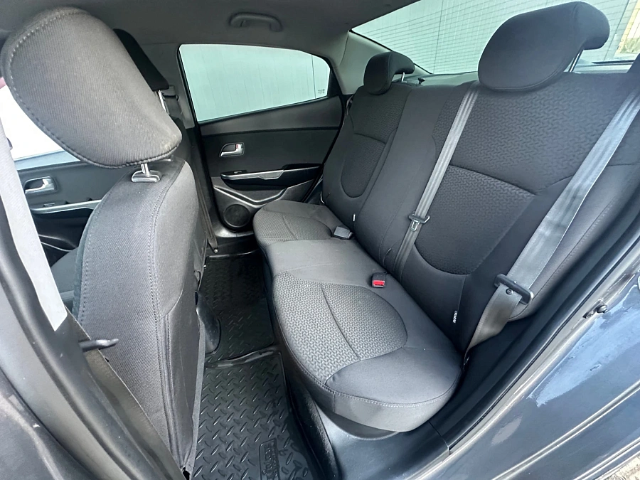 Kia Rio, 2013г., передний привод, автомат