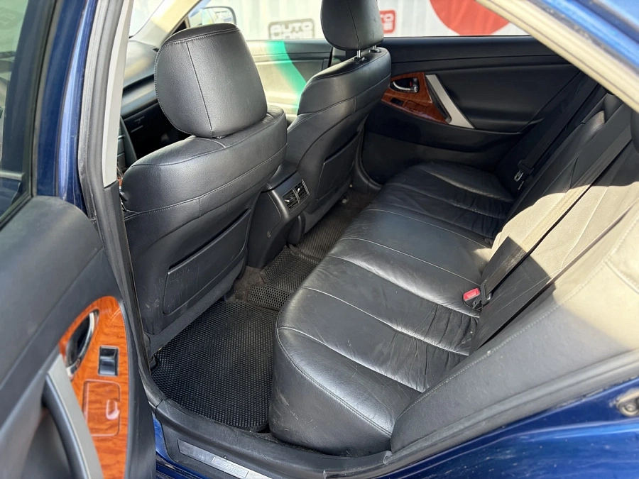 Toyota Camry, 2008г., передний привод, автомат