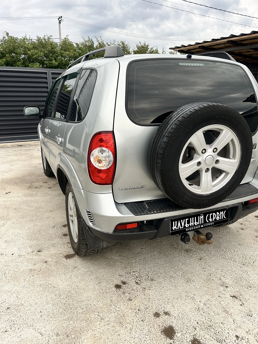 Chevrolet Niva, 2015г., полный привод, механика