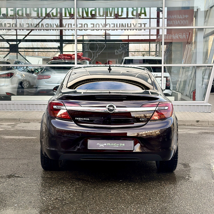 Opel Insignia, 2014г., передний привод, автомат
