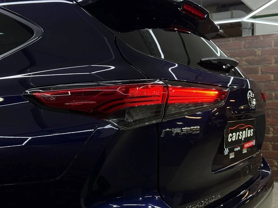 Toyota Highlander, 2025г., полный привод, автомат