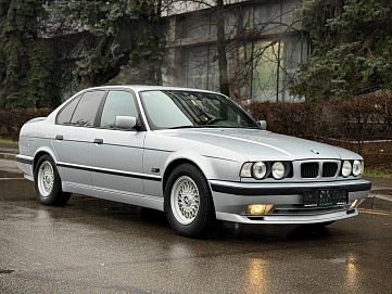 BMW 5 серии, 1995г, задний привод, автомат