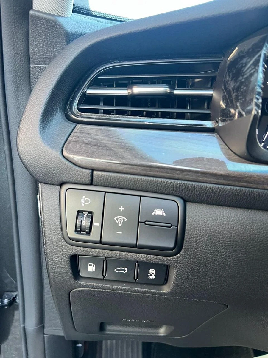 Kia K7, 2020г., передний привод, автомат