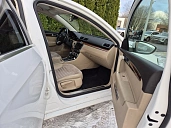 Volkswagen Passat, 2011г., передний привод, робот