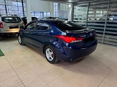 Hyundai Elantra, 2012г., передний привод, автомат
