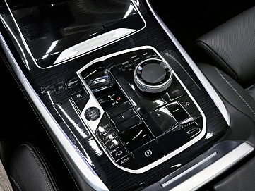 BMW X7, 2022г, полный привод, автомат