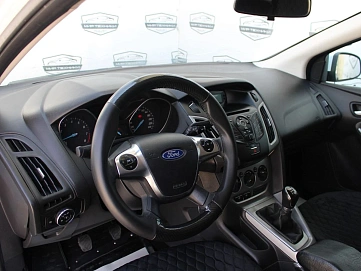 Ford Focus, 2014г, передний привод, механика