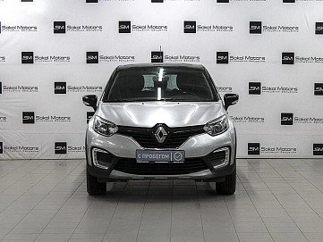 Renault Kaptur, 2017г, полный привод, механика