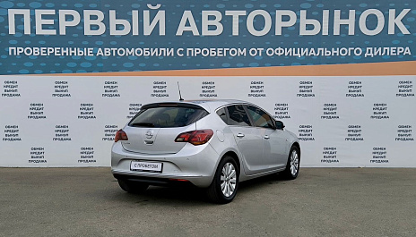 Opel , 2013г., передний привод, механика