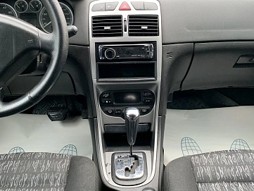 Peugeot 307, 2002г, передний привод, автомат