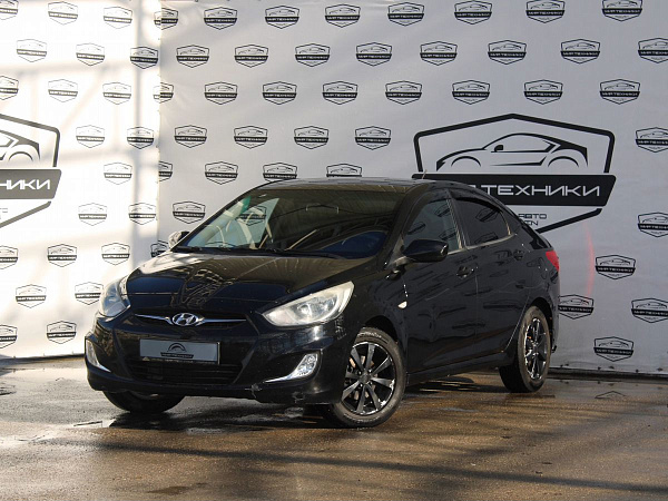 Hyundai Solaris, 2011г., передний привод, автомат