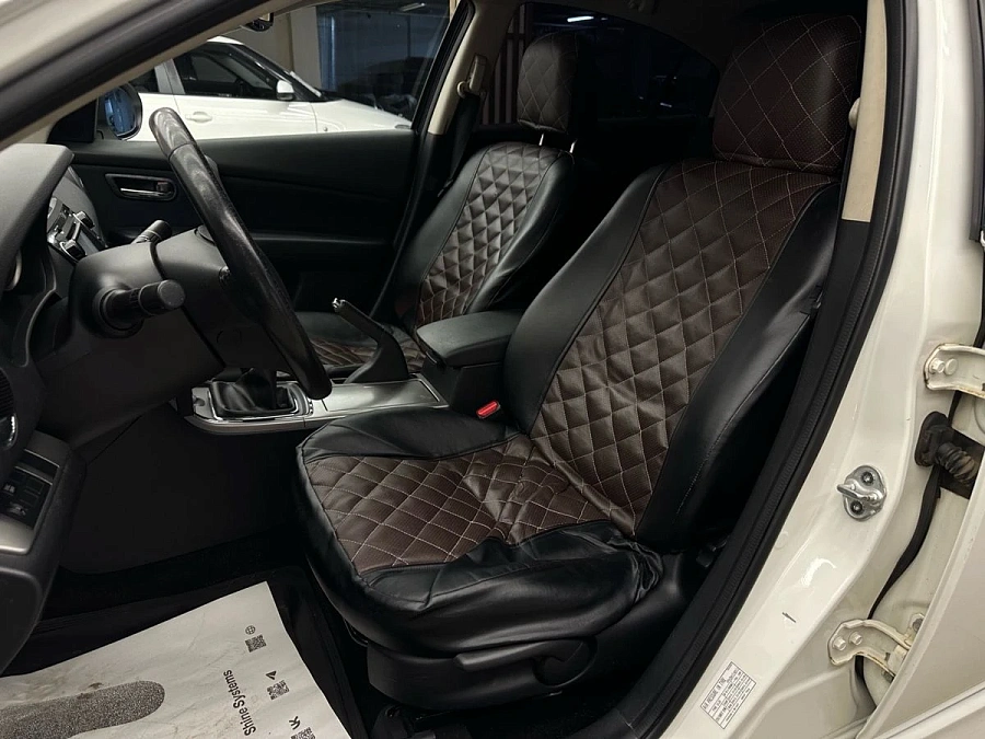 Mazda 6, 2011г., передний привод, механика