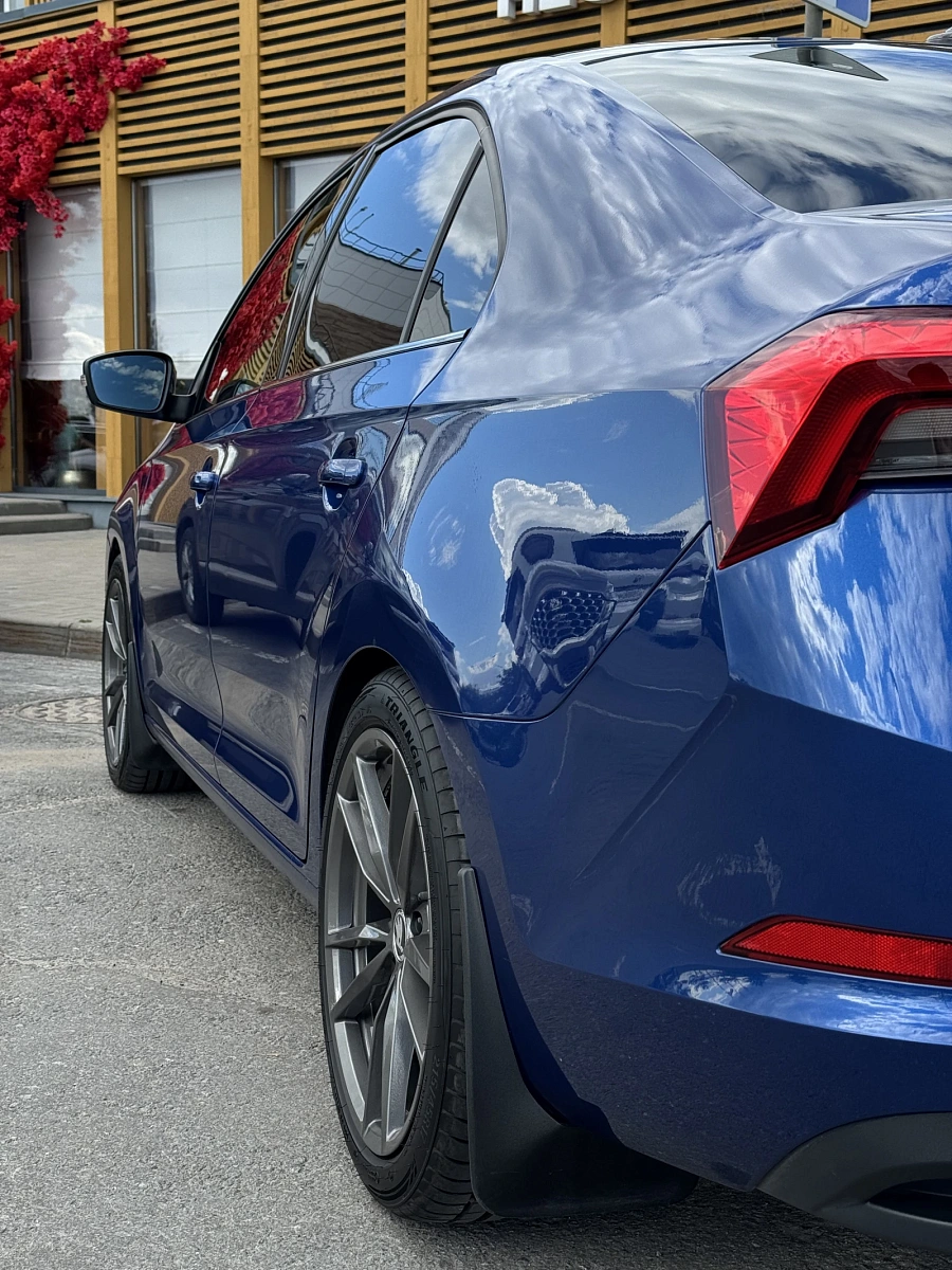 Skoda Rapid, 2021г., передний привод, автомат