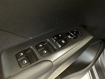 Hyundai Solaris, 2021г, передний привод, автомат