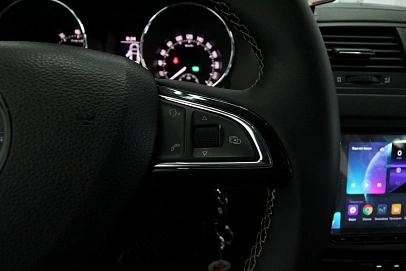 Skoda Yeti, 2015г., передний привод, робот