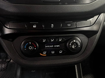 Lada (ВАЗ) Vesta, 2019г, передний привод, механика