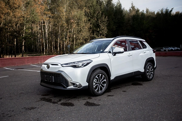 Toyota Frontlander, 2023г., передний привод, вариатор