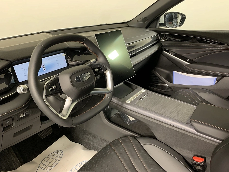 Geely Preface, 2026г., передний привод, робот
